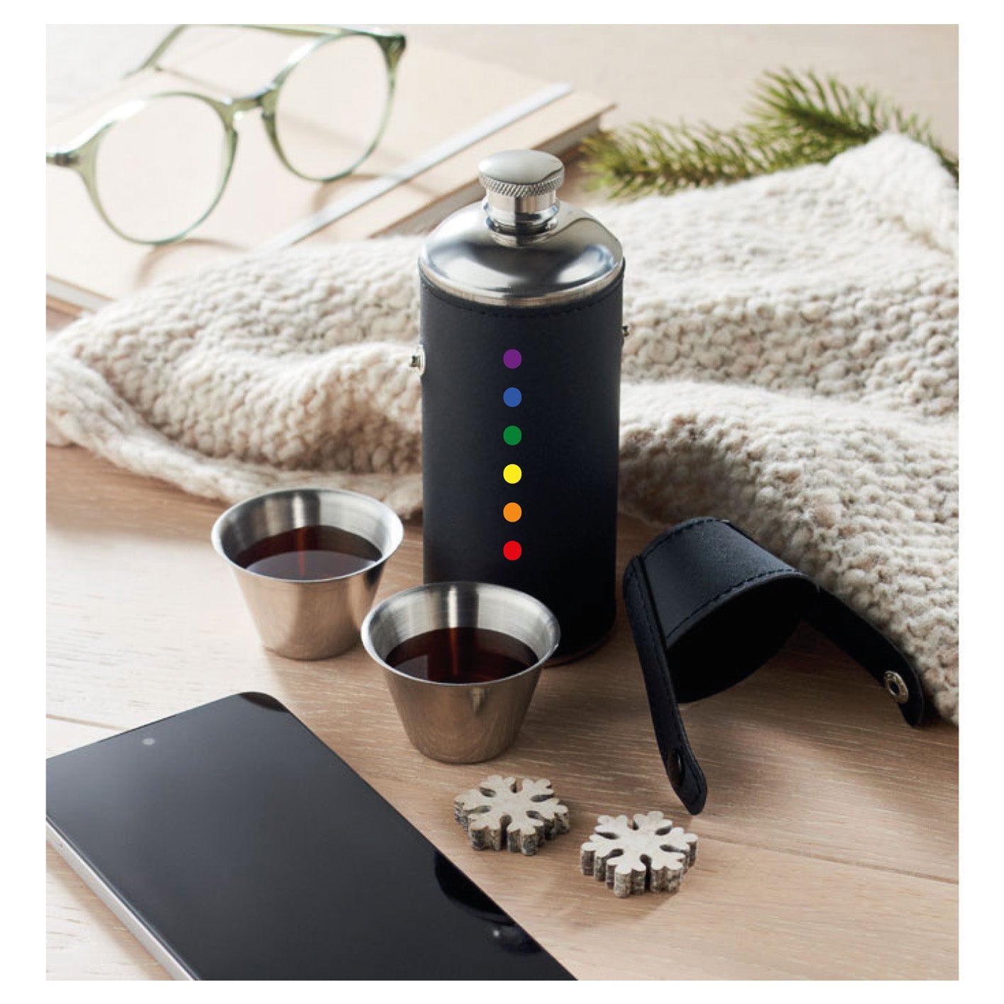 Rainbow - Flachmann mit 2 Schnapsbechern "Rainbow Dots"